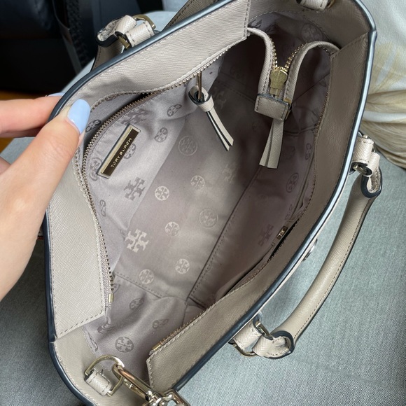 Tory Burch Robinson Gray Saffiano Leather Tote - Picture 5 of 8